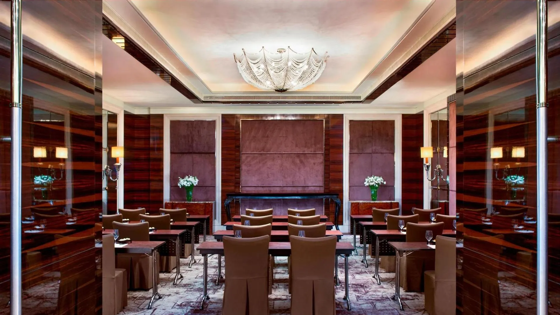 The St. Regis Singapore Hotel